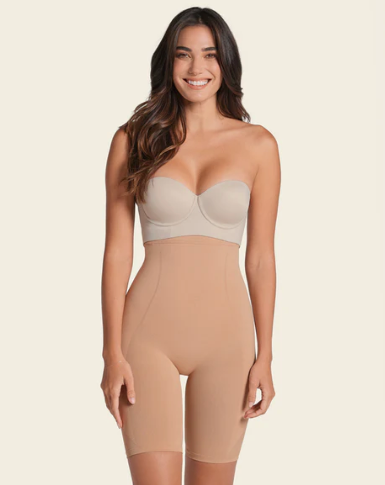 Hourglass effect shaper short with moderate compression and natural butt-lifting design