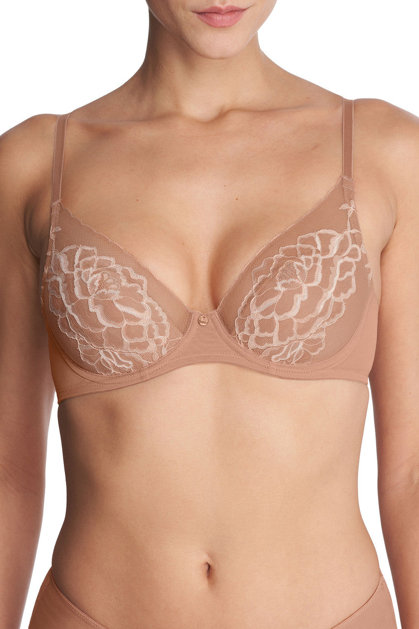 "Seamless floral lace bra with breathable mesh back and fully adjustable straps