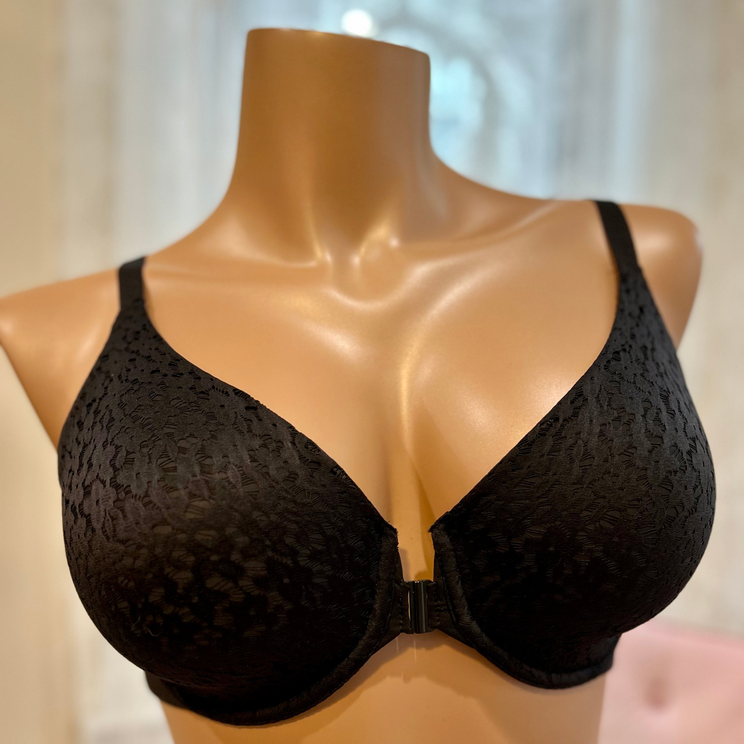 Chantelle Norah Front Closure Bra- Black