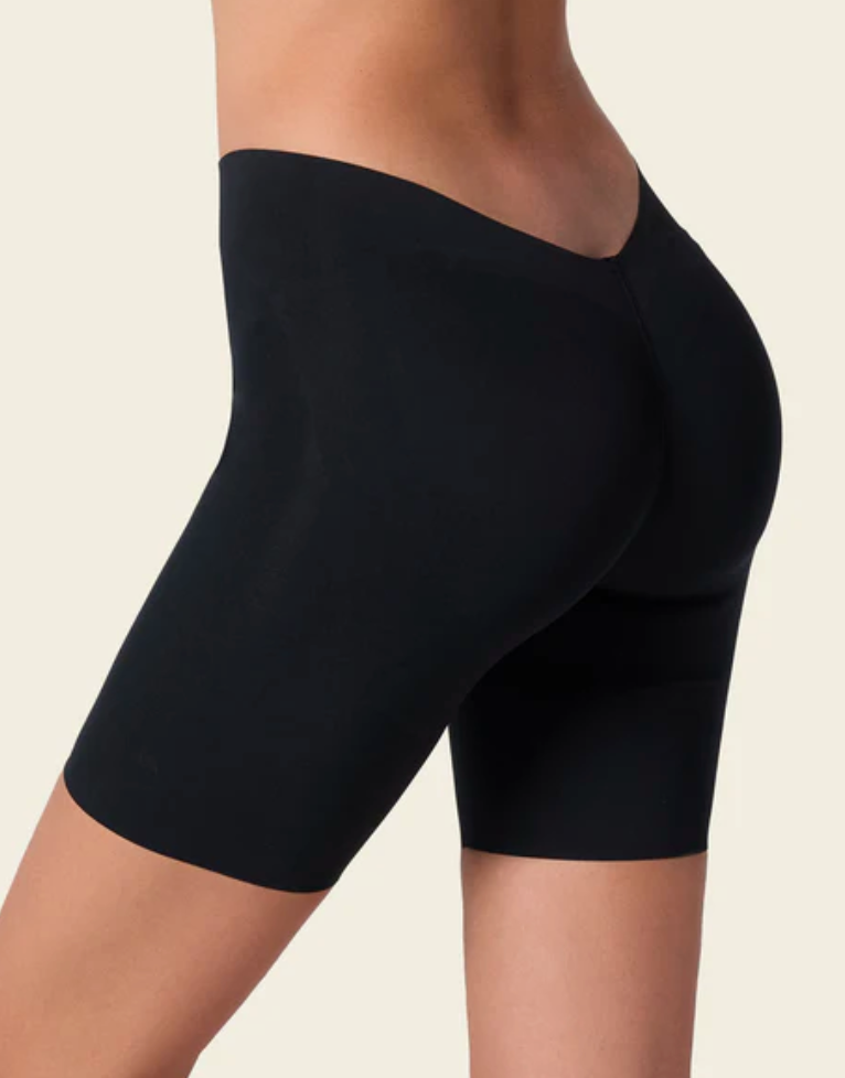 Leonisa Undetectable Backless Moderate Shaper Short